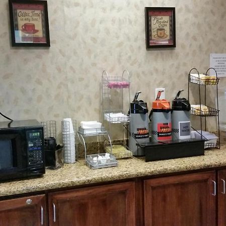 Days Inn & Suites By Wyndham Vancouver Ngoại thất bức ảnh