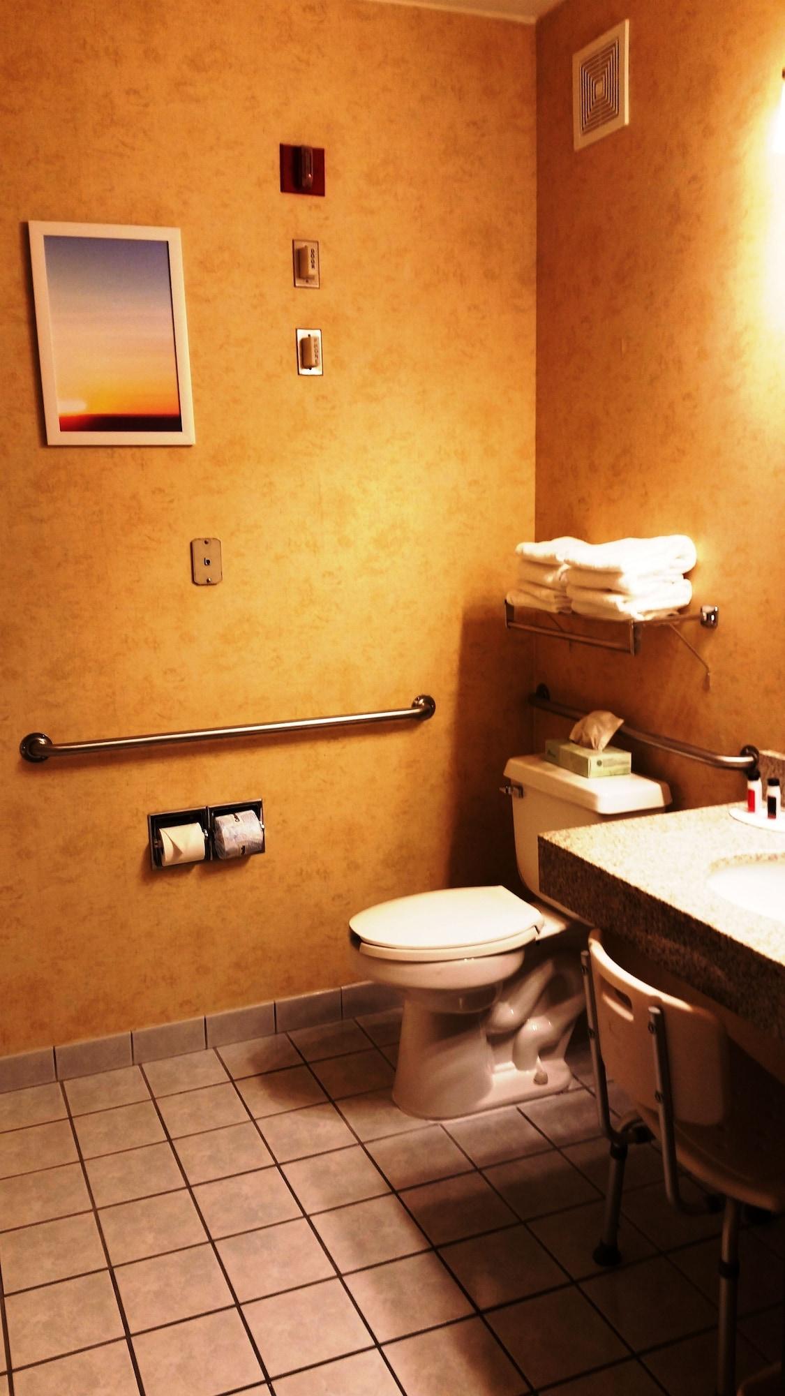 Days Inn & Suites By Wyndham Vancouver Ngoại thất bức ảnh